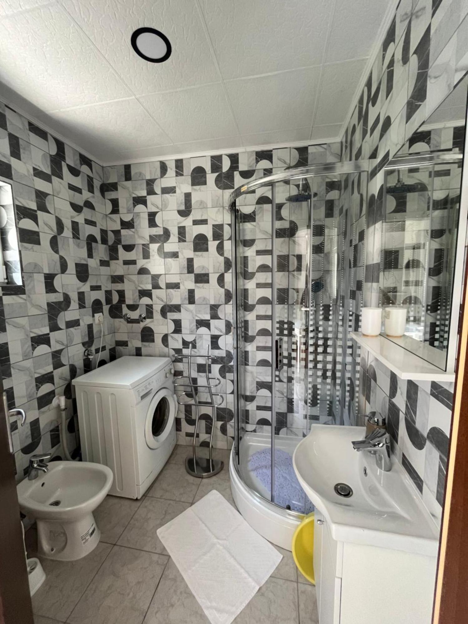 Apartment Eri Примоштен Экстерьер фото
